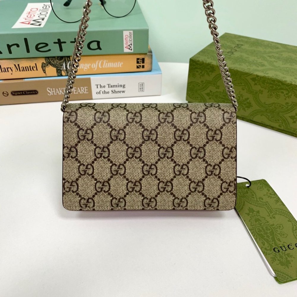 GUCCI Women's tote backpack shopping bag Item number:476432 - Picture 2 of 9